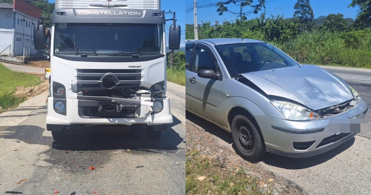 veículos destruídos em acidente