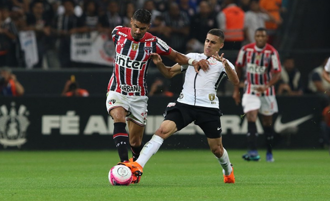 Quantos pênaltis Cássio defendeu no Corinthians?