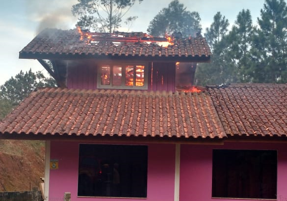 Fogo e Agua vão para casa