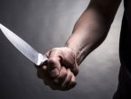 Por ciúmes, homem dá facada em amigo da ex em supermercado de Brusque