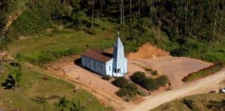 templos e histórias igreja taquaruçu brusque.jpg