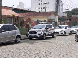 brusque policiamento carro plotado