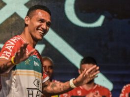 Thiago Alagoano meia Brusque Goiás 2021