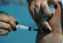 vacinação para pessoas acima de 61 anos em Brusque