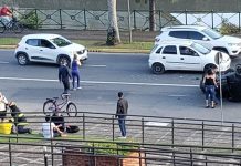 acidente em frente a prefeitura de Joinville