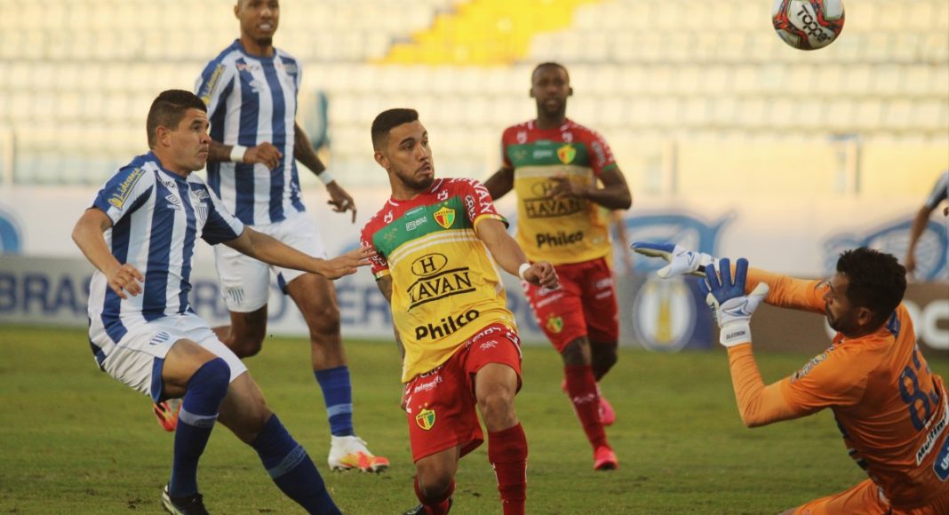 OPINIÃO: Brusque precisa reconhecer o erro e ser enérgico para corrigi-lo