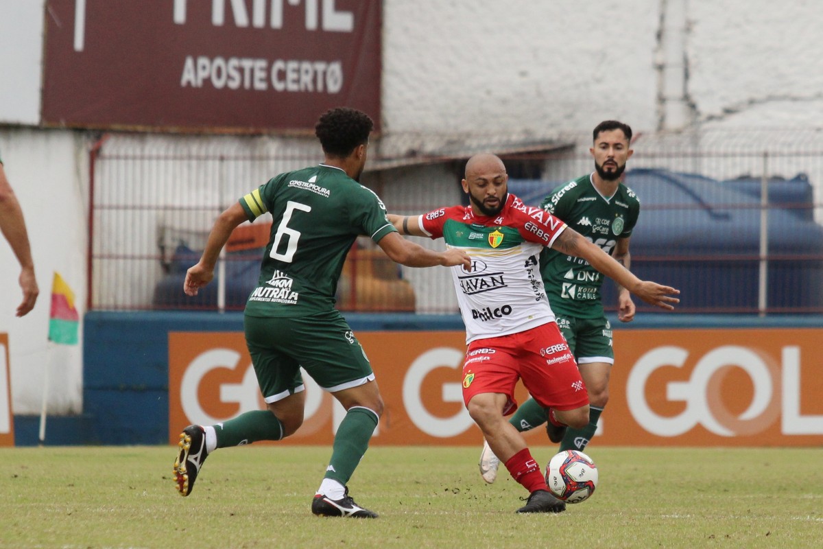 Brusque Vence Guarani Com Gols De Edu Na 28ª Rodada Da Série B