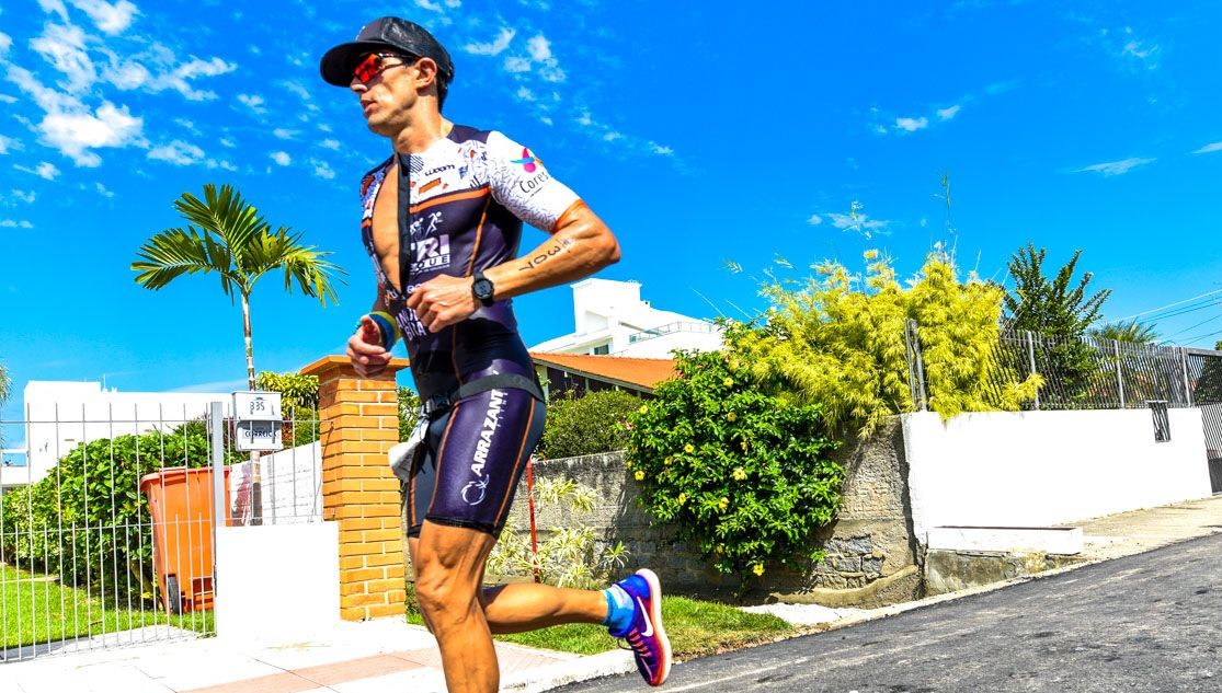 El repentino triatleta se prepara para IronMan en México