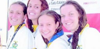 Roberta Dalago, Eduarda Zucco, Taiara Zucco Carla Rezini Jasc Jogos Abertos SC 2006