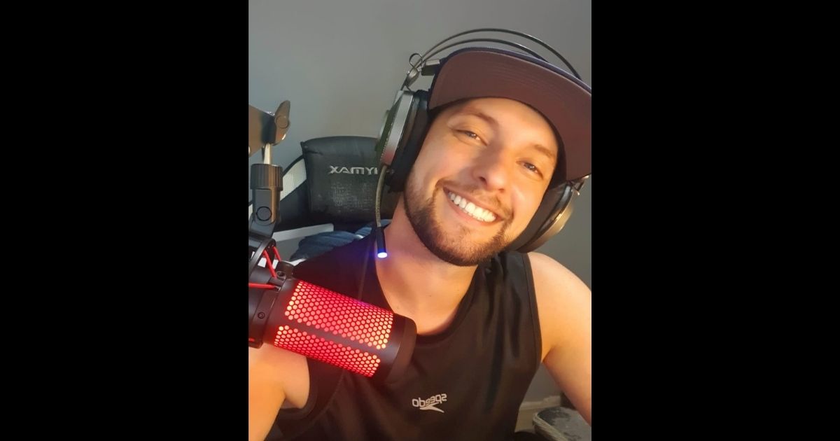 Você sabe o que é um streamer? Conheça a profissão do momento