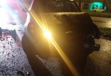 Colisão entre dois carros deixa pessoas feridas na rodovia Gentil Battisti Archer