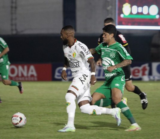 Brusque Chapecoense Série B jogo ganhou perdeu empatou
