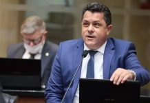 Ivan Naatz, deputado do PL, recebe ameaça após criticar manifestações em SC