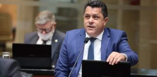 Ivan Naatz, deputado do PL, recebe ameaça após criticar manifestações em SC