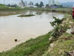 Corpo de Bombeiros localiza carro que caiu no rio Itajaí-Mirim em Brusque