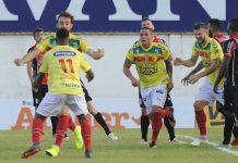 Brusque Joinville histórico confronto catarinense