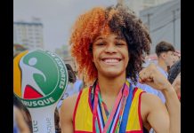 A boxeadora brusquense Nicoli Vitória de Oliveira, a Morena