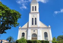 Paróquia Bom Pastor, no Centro, em Brusque