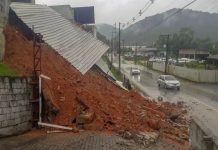 deslizamento no rio branco brusque