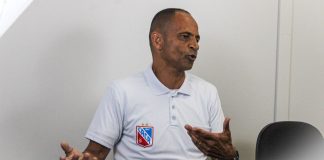 Carlos Renaux Série B Catarinense Edson Souza técnico demitido