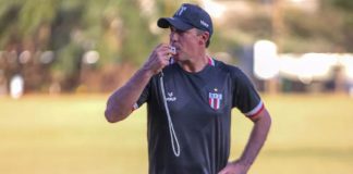 Paulo Baier Figueirense Brusque Série C técnico