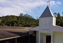 Igreja Luterana do Holstein, bairro São Pedro, em Guabiruba