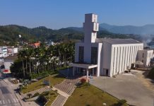 Igreja Matriz Nossa Senhora do Perpétuo Socorro no Centro de Guabiruba