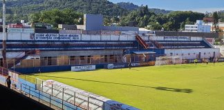 brusque arquibancada augusto bauer carlos renaux reforma estádio