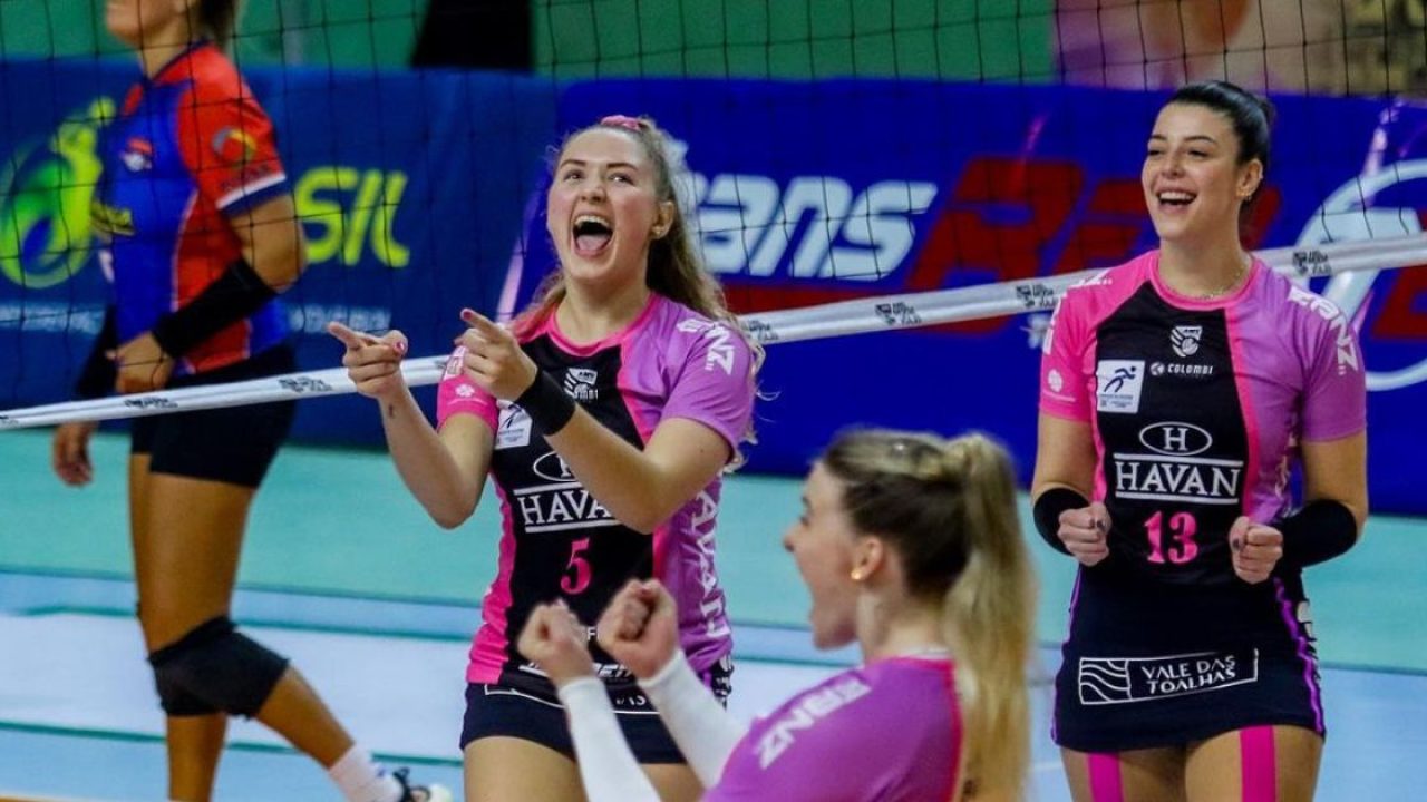 Em jogo emocionante, Moda Vôlei vence no tie-break e conquista título  estadual