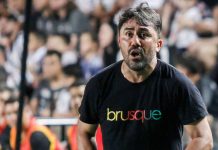 Luizinho Lopes Brusque renova contrato