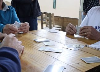 Botuveraenses mantêm tradição de jogos trazidos por imigrantes bergamascos