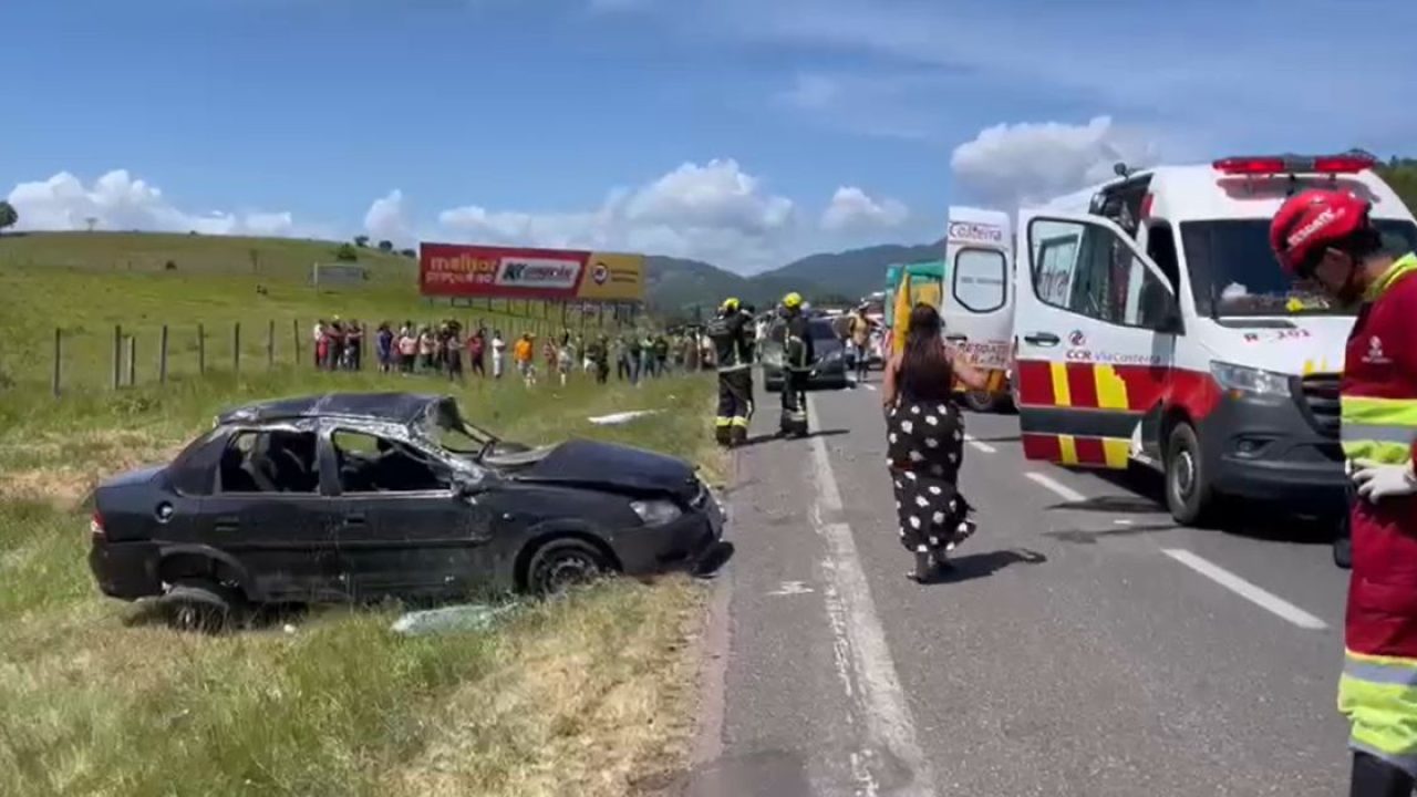 VÍDEO - Mulher morre e outras quatro pessoas ficam feridas em grave  acidente na BR-101, na Grande Florianópolis