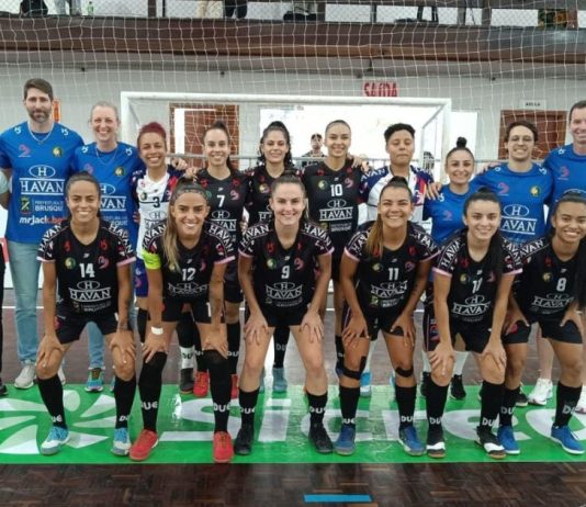 VÍDEO - Barateiro Havan Futsal vence clássico e chega a três vitórias em três jogos