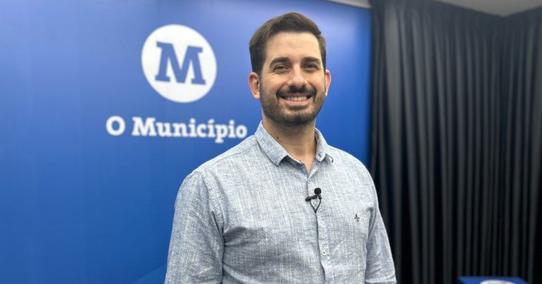 André Vechi no jornal O Município