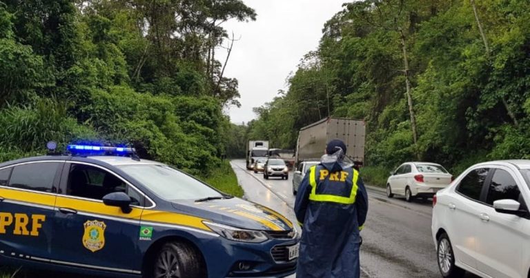 A Polícia Rodoviária Federal (PRF) Operação Proclamação da República