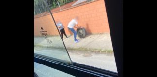 ônibus escolar