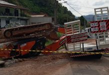 escavadeira