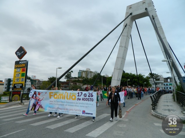 Parada da Família marcou encerramento da Semana da Família 2012