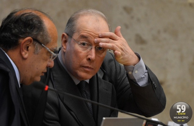 Na foto, os ministros Gilmar Mendes e Celso de Mello, que definiram a reabertura do julgamento