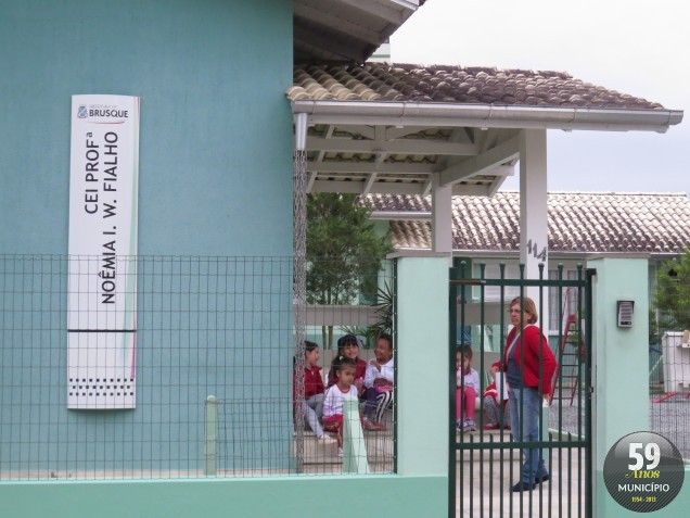   Centros de Educação Infantil do município não conseguem suprir a demanda de vagas