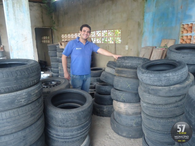 Iniciativas de estabelecimentos comerciais, como o da loja em que Messias trabalha, contribuem para o descarte correto dos pneus